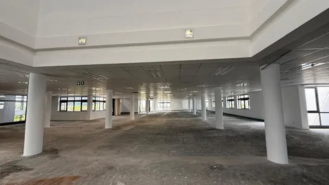 Maxwell Office Park, 37 Magwa Cres, Waterval - Building 1 (14)